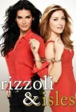 Rizzoli & Isles Box Art